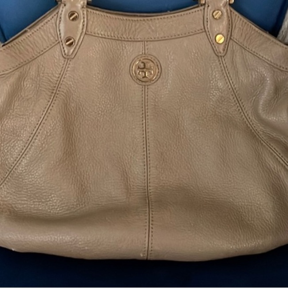 Tory Burch Dakota Hobo